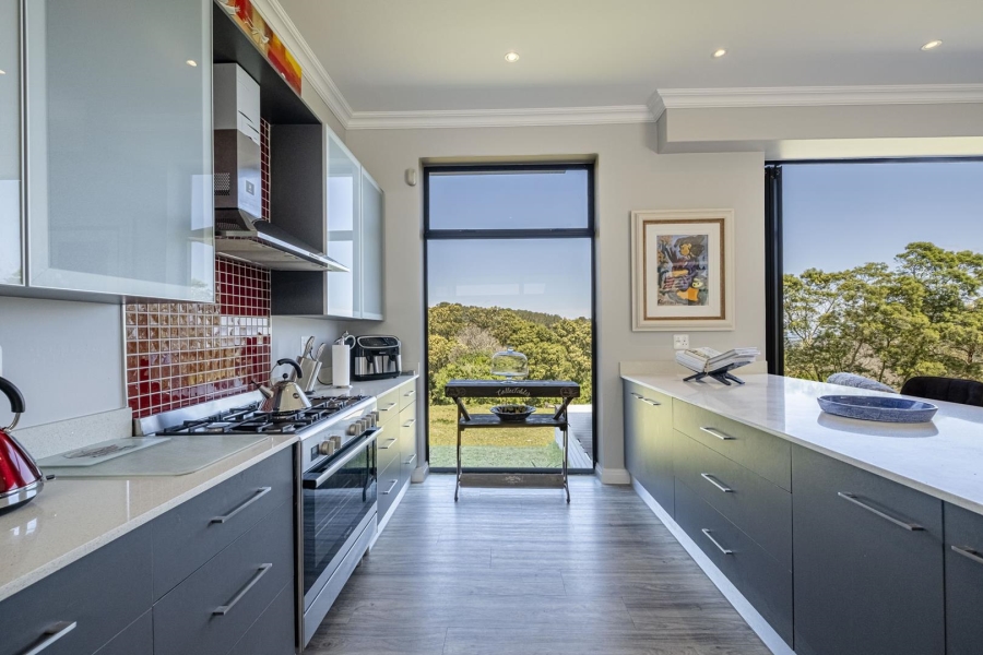 4 Bedroom Property for Sale in Kragga Kamma Eastern Cape